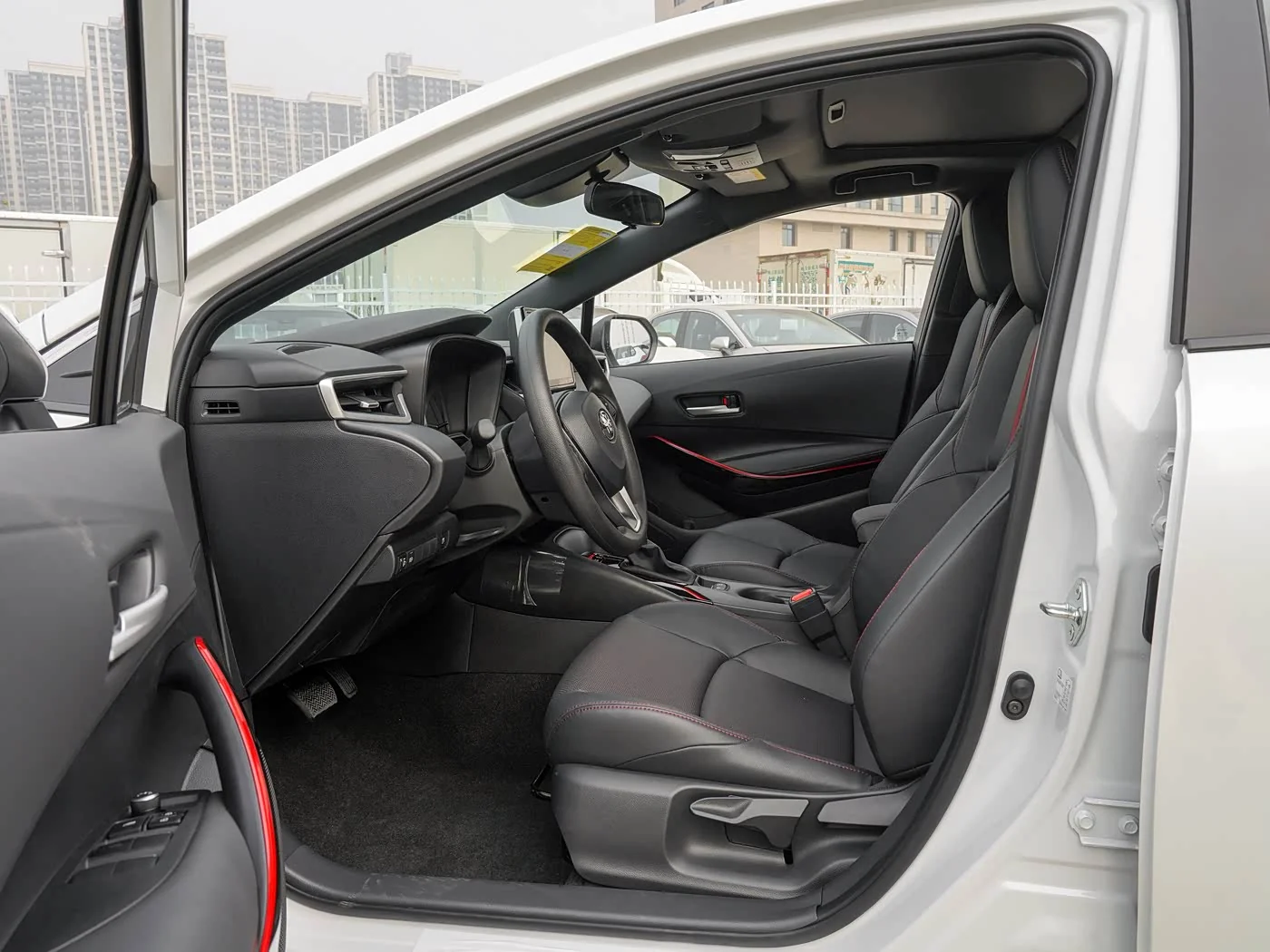 1400x1050_autohomecar__ChwFkmGYxOaASQ4jACHmpWJpPGE054.jpg