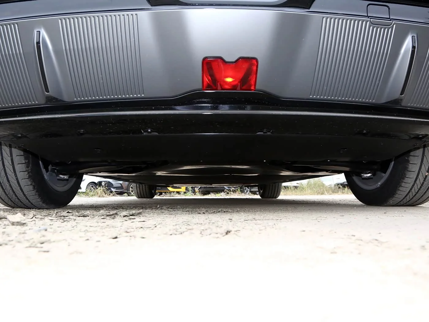 1400x1050_autohomecar__ChxkjmNND8CAAh_FABrDFOhSvPE499.jpg
