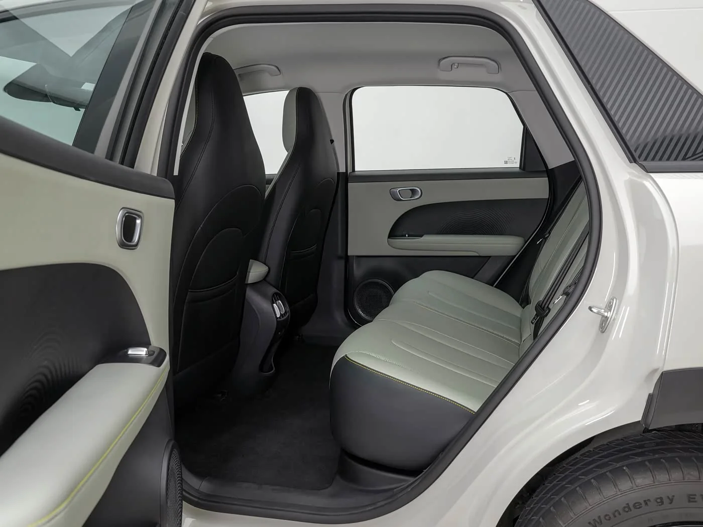 1400x1050_autohomecar__ChxpV2of9VuAaVhDAFm_D1G5SyQ046.jpg
