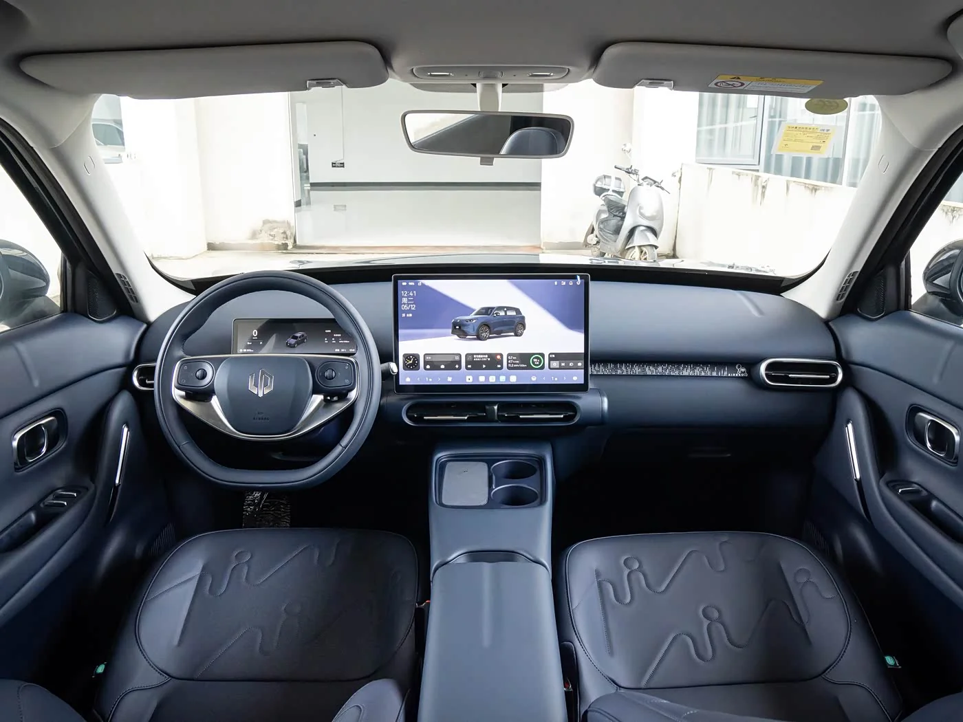 1400x1050_autohomecar__ChxpV2oEhnOAR_EKADCV6UCgfTI032.jpg