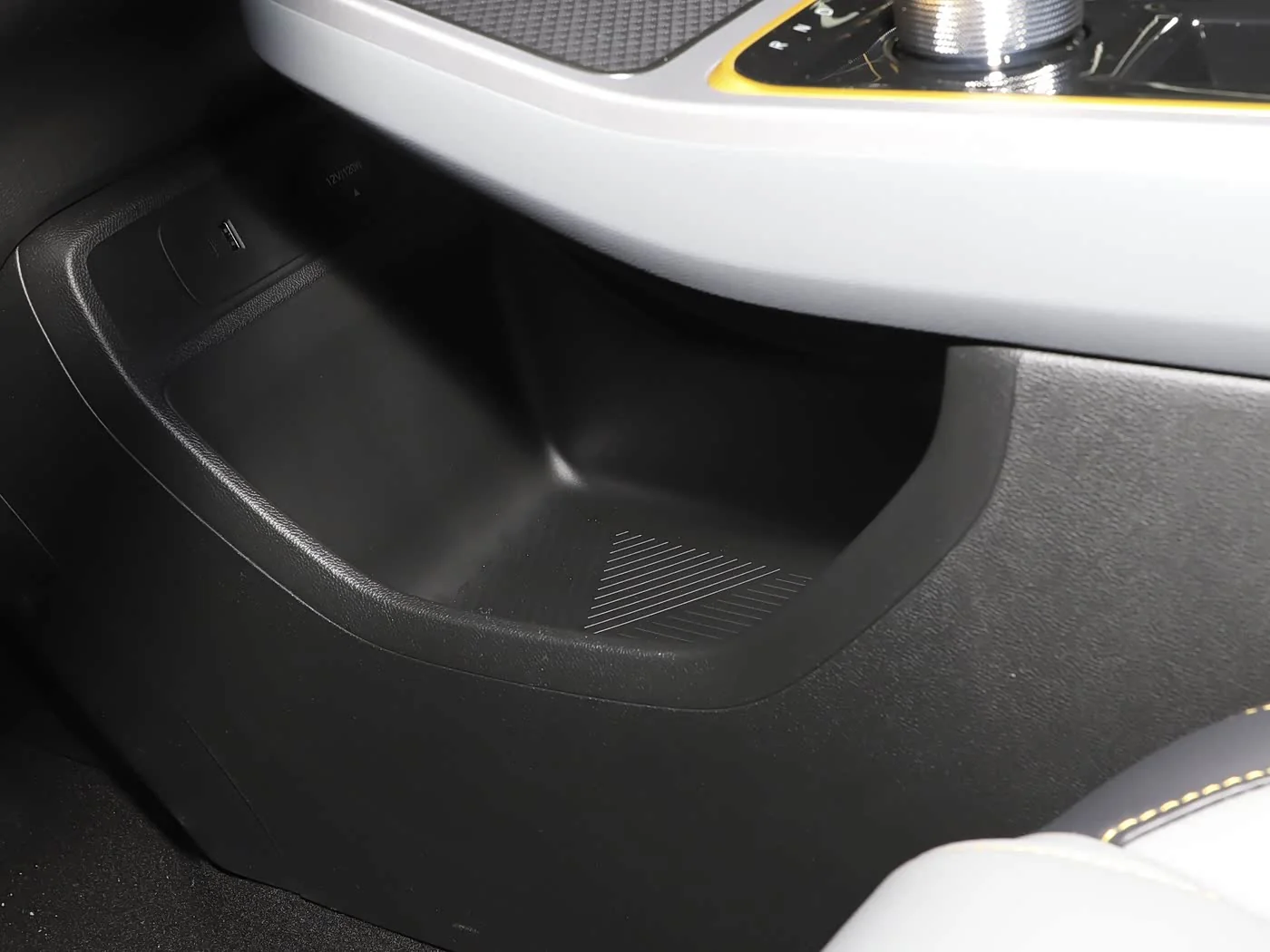1400x1050_autohomecar__Chxkm2HZ4EmAa50SAAju2m3isN0610.jpg