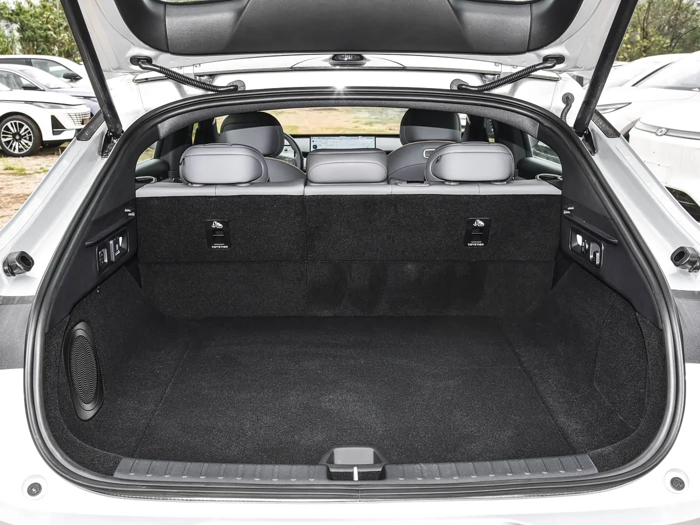 1400x1050_autohomecar__ChxpVmmvp1mABzGrACEKNAb-zAU945.jpg