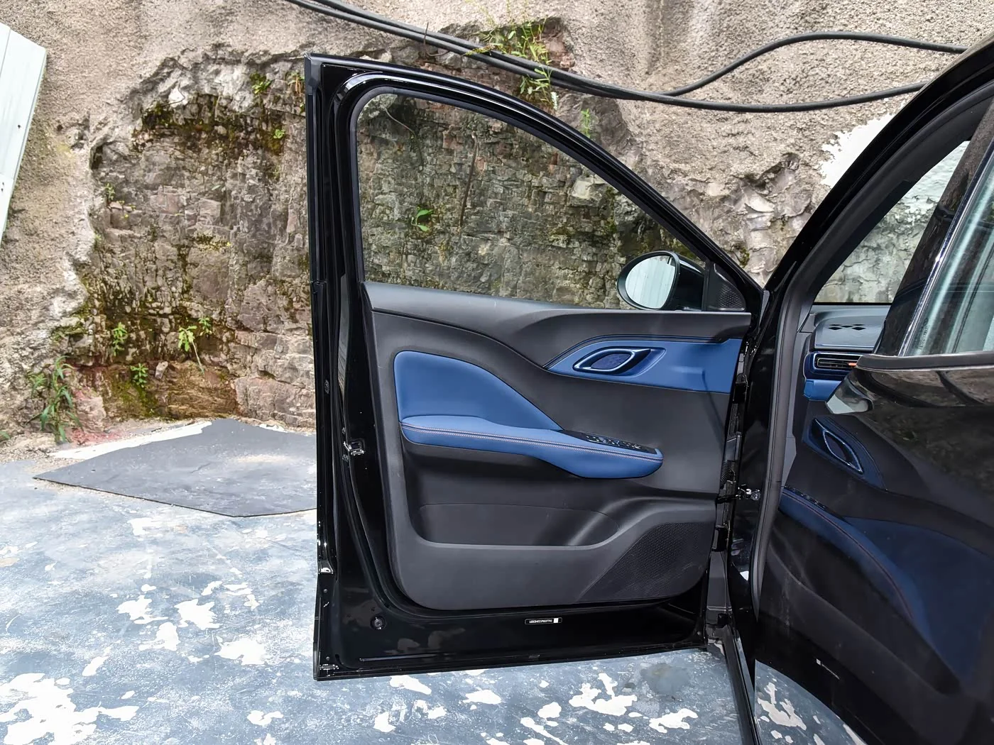 1400x1050_autohomecar__ChxkmmR16CCAL2kAAEv2YDYll2Y500.jpg