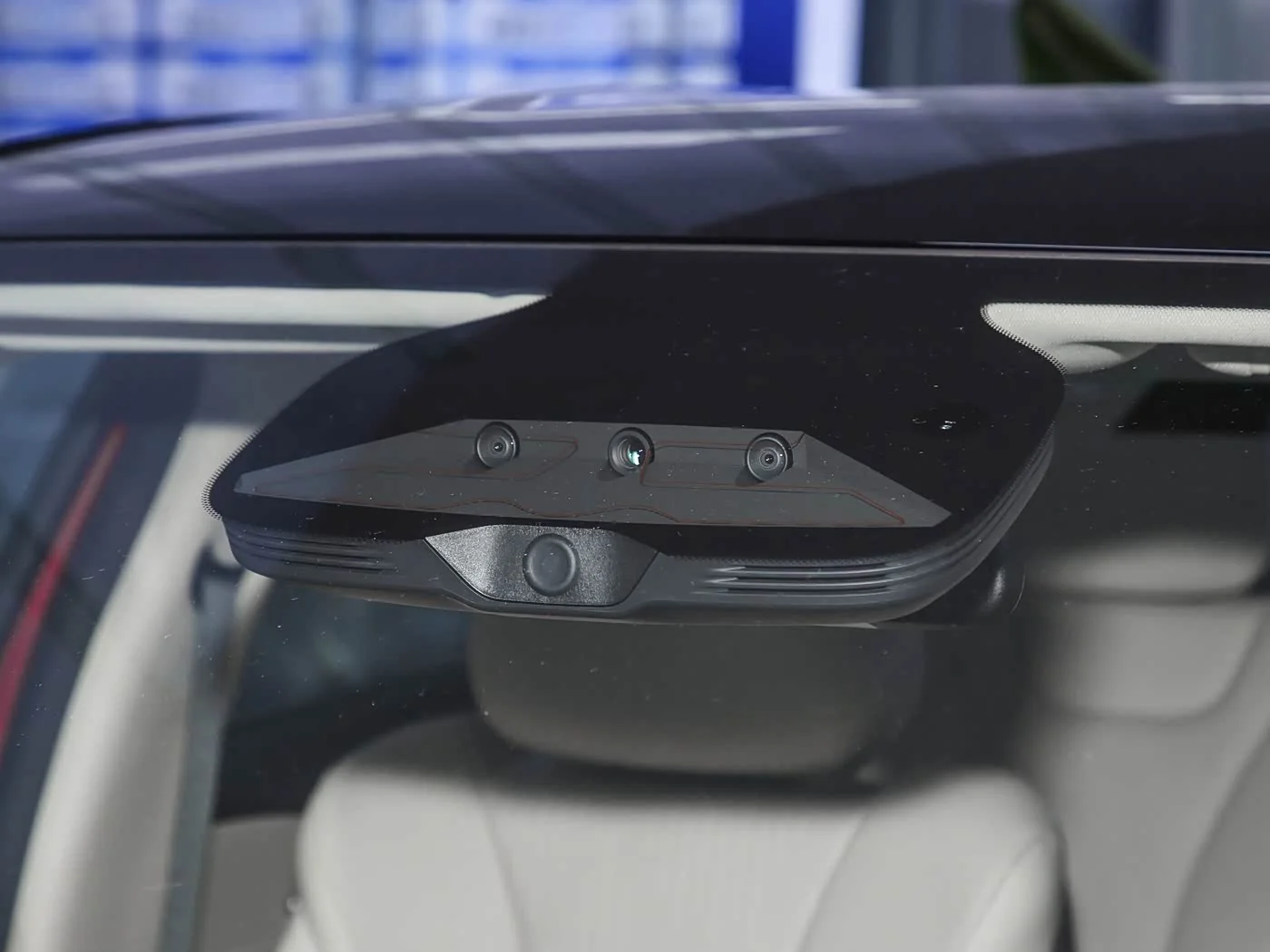 1400x1050_autohomecar__ChxpWGkdKvGAWaXHACBOlEKNM9s268.jpg