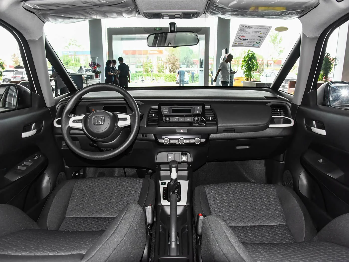 1400x1050_autohomecar__ChxkmWKghYWAC-wVACarrujXvww870.jpg