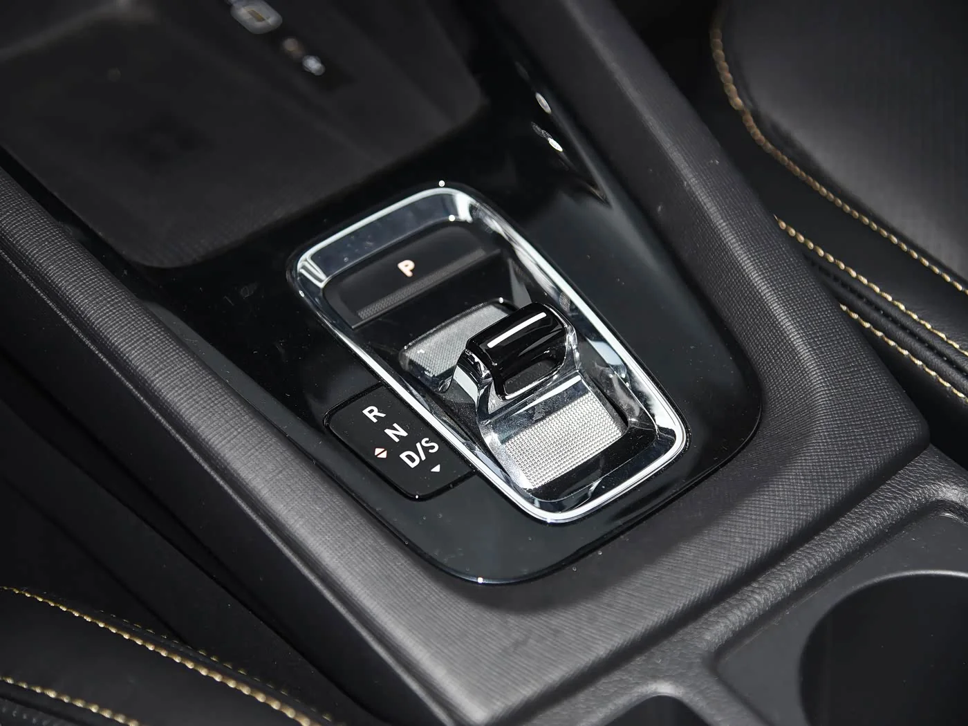 1400x1050_autohomecar__Chtk2WcEGkmAb70FADHT7eBx0mE051.jpg