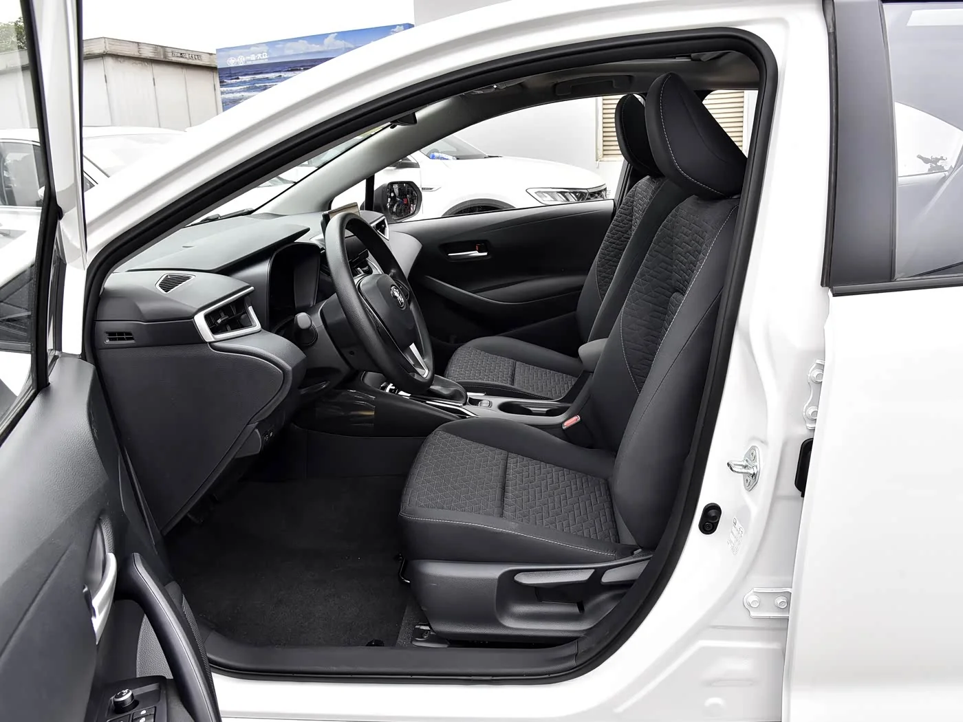 1400x1050_autohomecar__ChxkmmSNud6AMojFAB-3HzNhaHU699.jpg