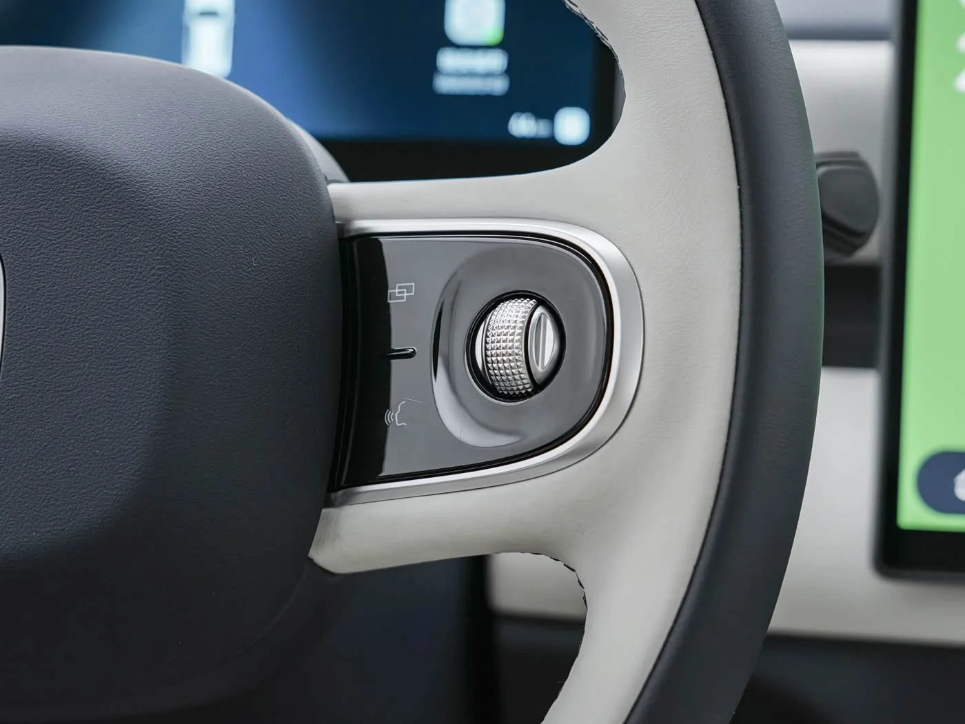 1400x1050_autohomecar__ChxpVmpVzgSAK1D8ACP-NbdhFbE071.jpg