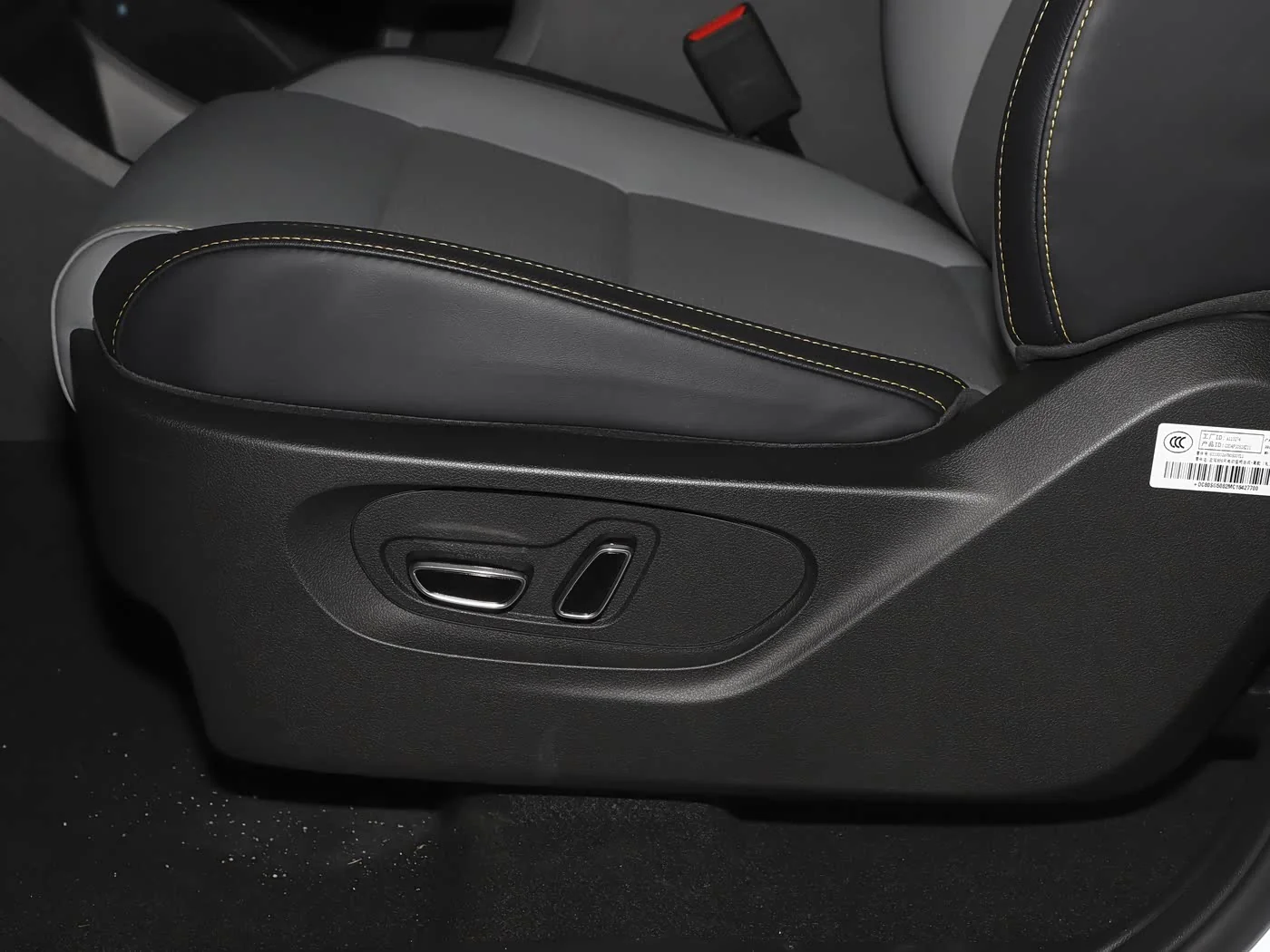 1400x1050_autohomecar__Chxkm2HZ4ECAR2NaAA_bH-NRVwQ380.jpg