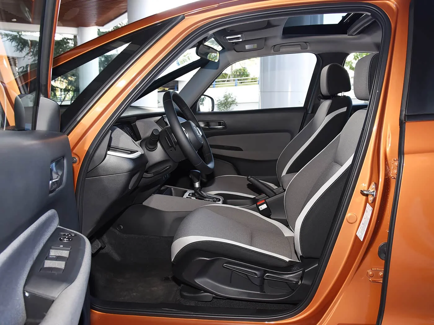 1400x1050_autohomecar__ChwEo1_Ds4uAKhyXAAqtwJSWUm0986.jpg