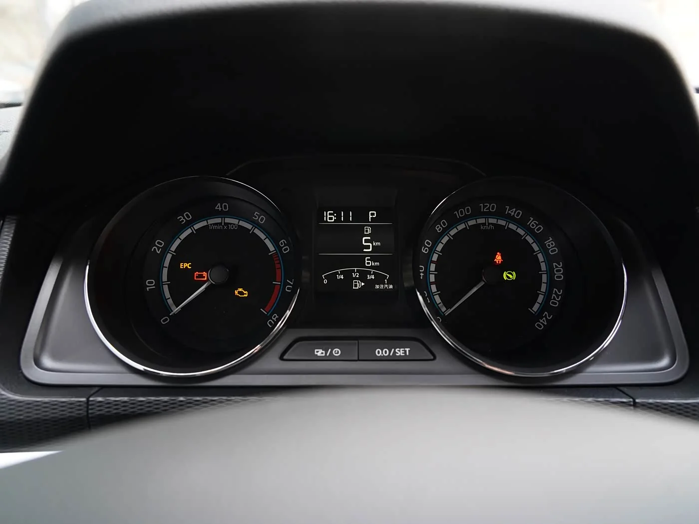 1400x1050_autohomecar__ChwFk2IHYNCATFV2ABKhVuGYO-0963.jpg