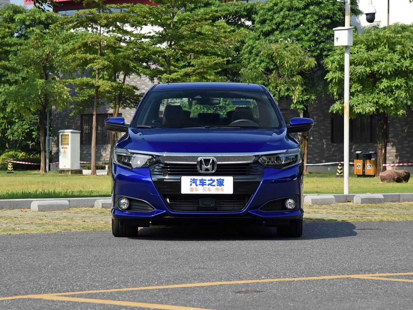 1400x1050_autohomecar__ChwEmGFKcJeAP13vABlU5wVPtvQ616.jpg