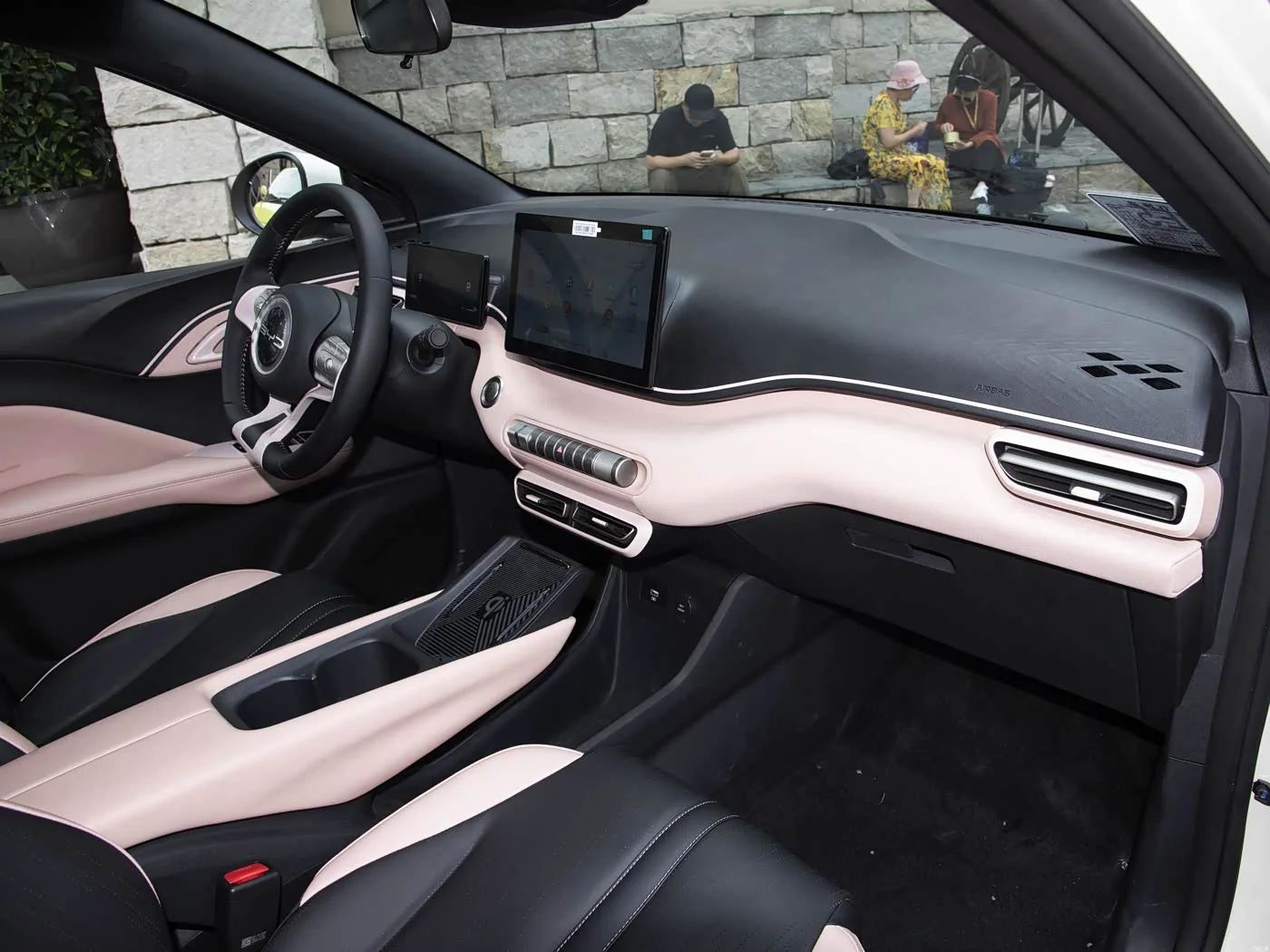 1400x1050_autohomecar__ChtliGU_YCOALLluABLX2wTFtnM012.jpg