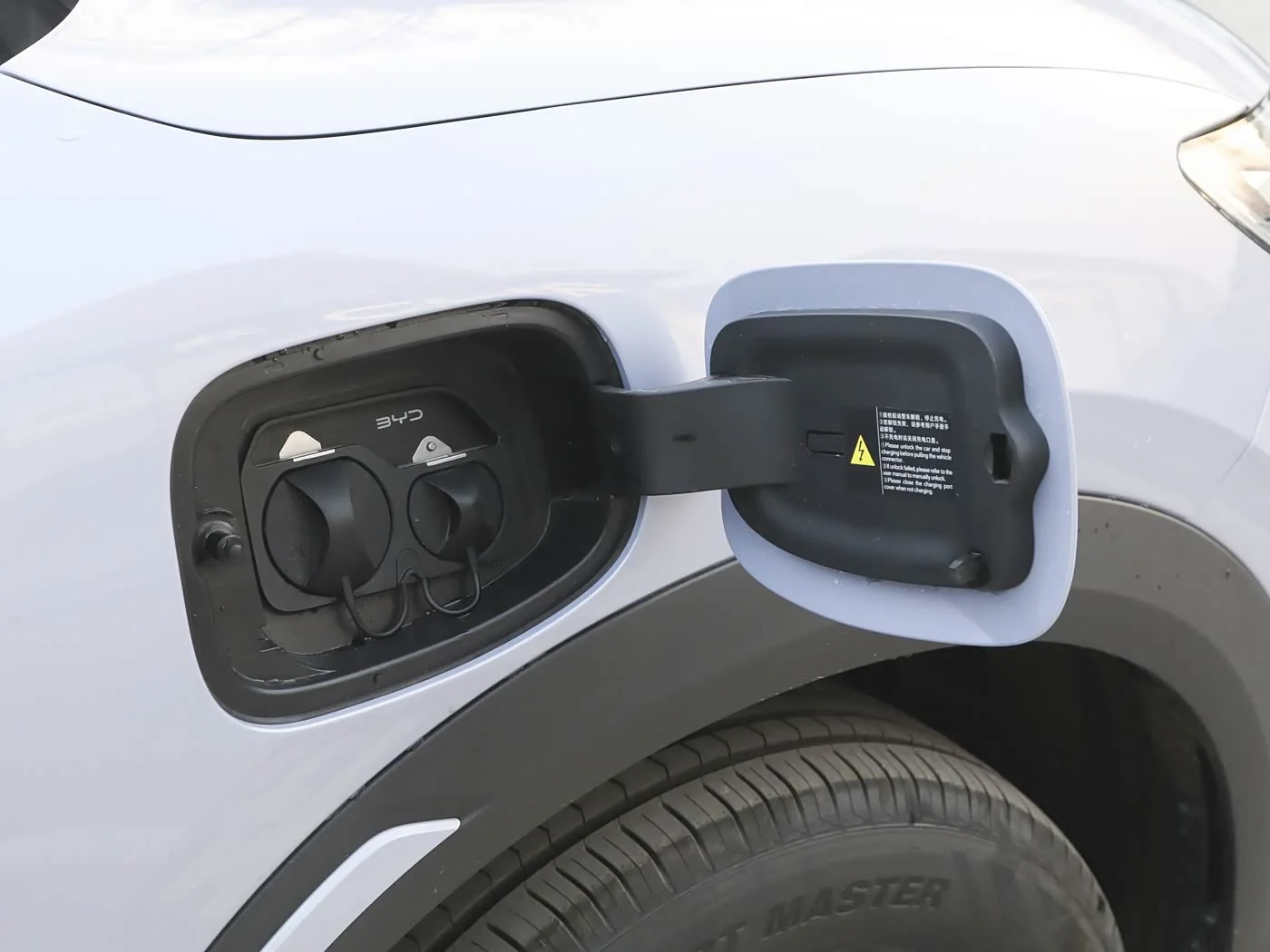 1400x1050_autohomecar__ChxpVWk4Ac2AW1nFAC9KPIlYThQ210.jpg