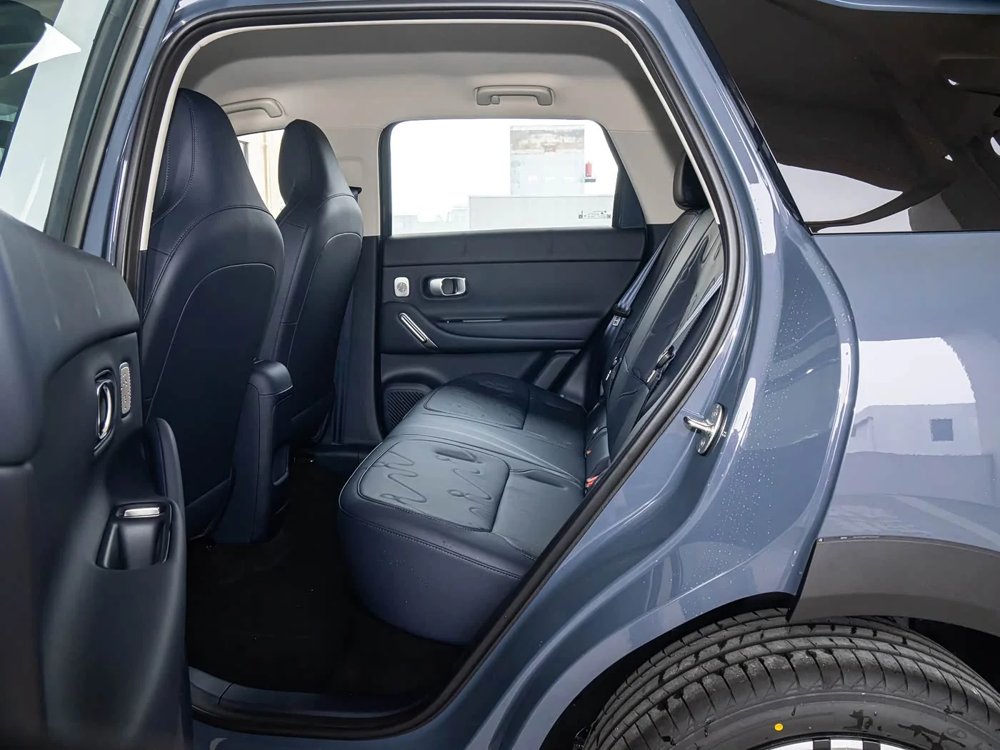 1400x1050_autohomecar__Chto52oEhoCAcC2fADK7UpdJT9c235.jpg