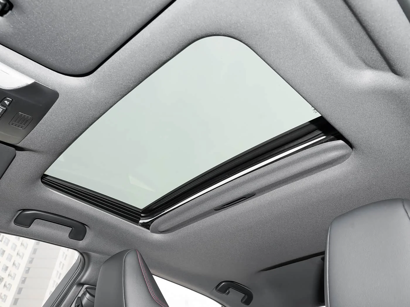 1400x1050_autohomecar__ChxkmmGYxMqAVqdHACUjVt1BI54248.jpg
