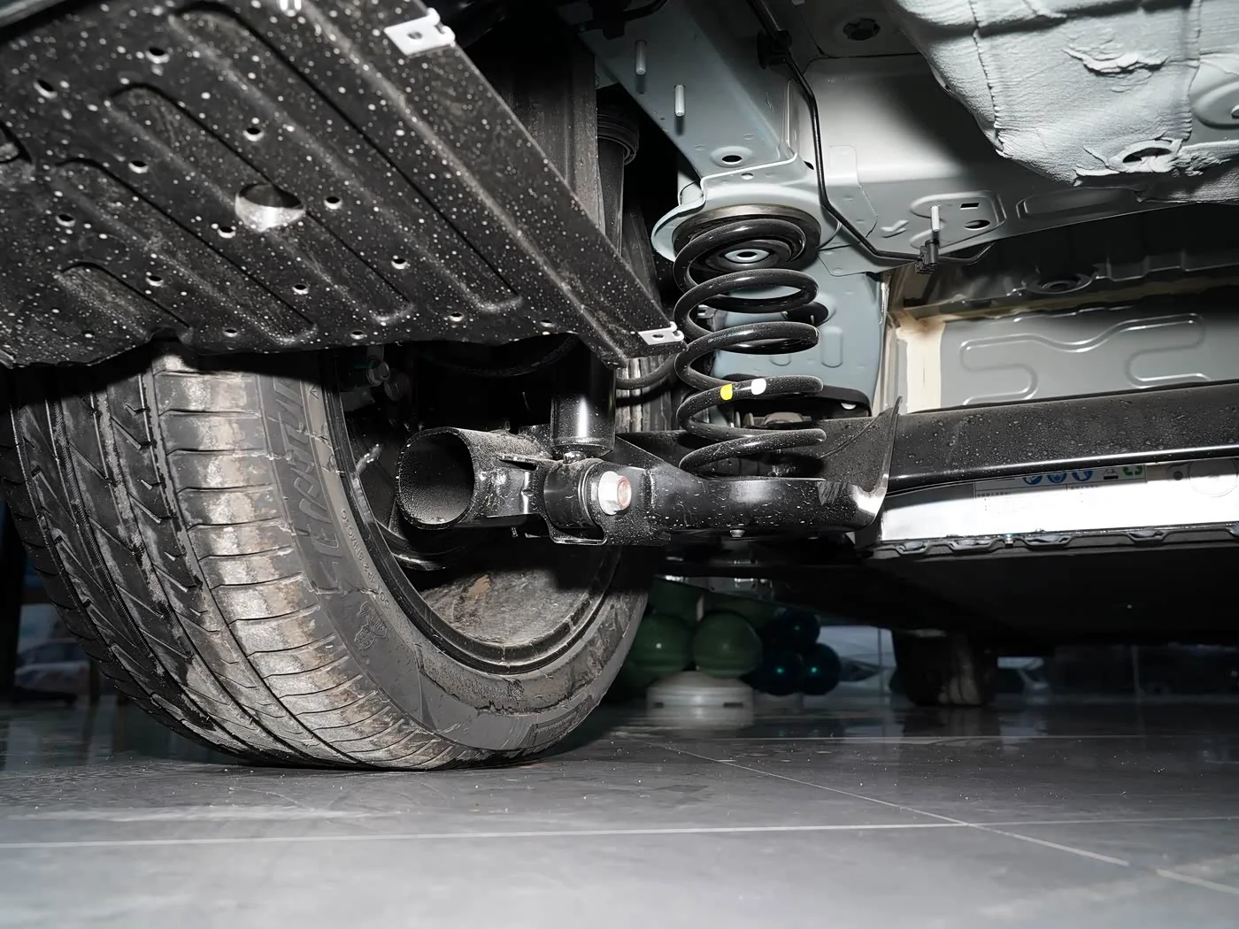 1400x1050_autohomecar__Chxkm2HxB7iAWNZXAEC3e8aPuI8231.jpg