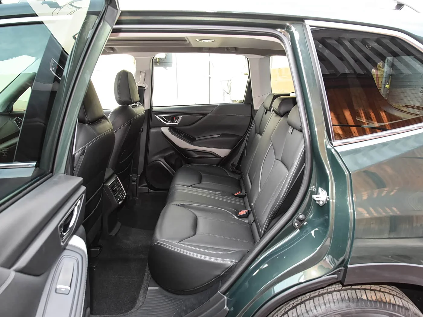 1400x1050_autohomecar__ChwFkWG0l4WAQMcUACDbHwZYA3s389.jpg