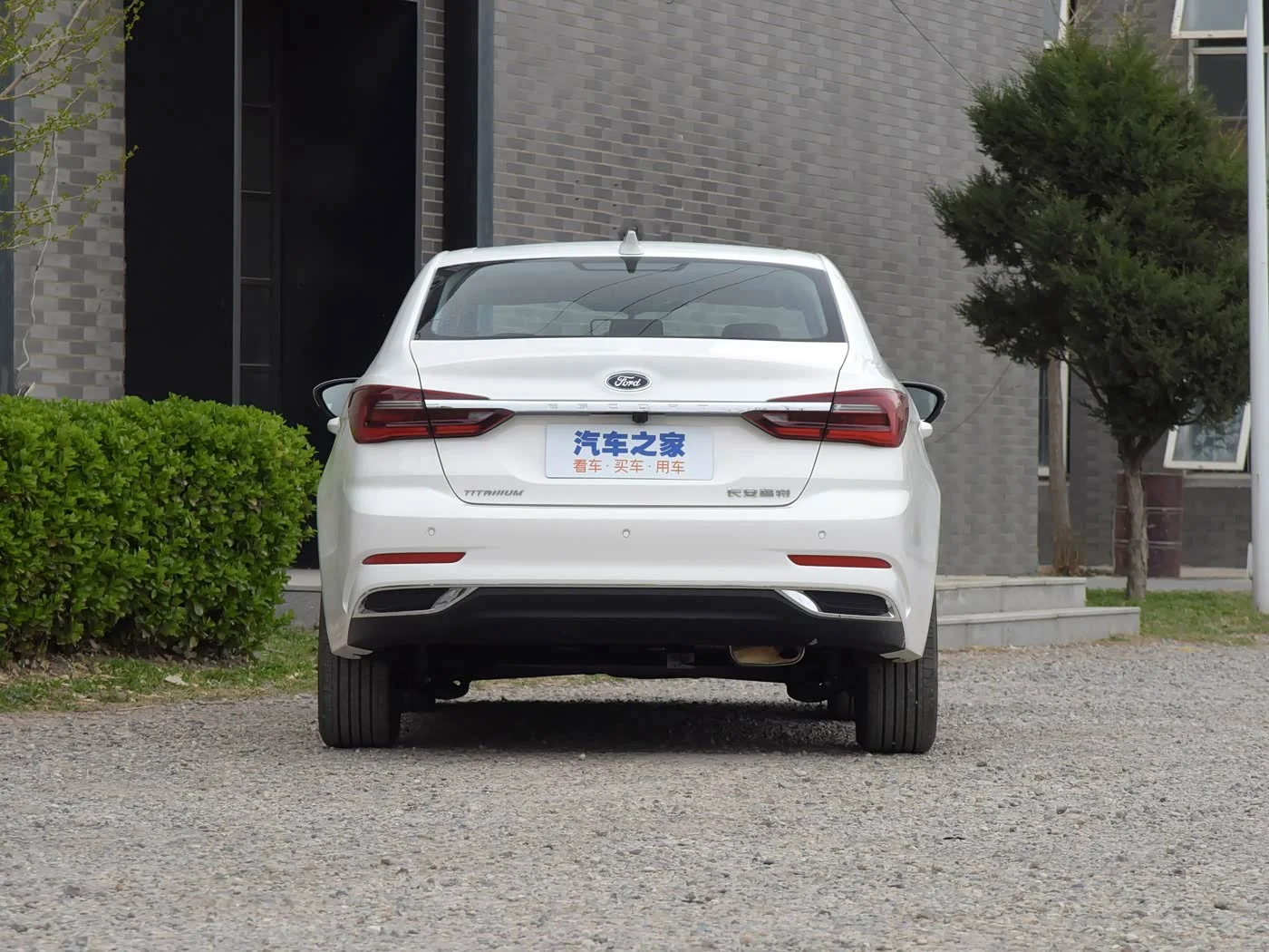 1400x1050_autohomecar__ChsFJ2BrxsOAZeogABdh-J6f91s274.jpg