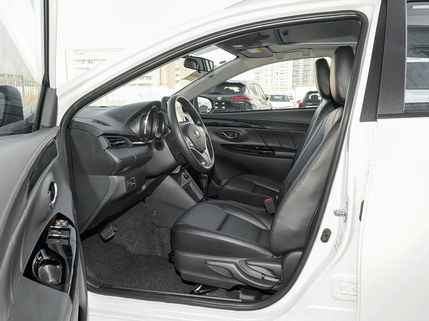 1400x1050_autohomecar__ChxkmmG4n1WAJZQSACzpYa0ksKM005.jpg