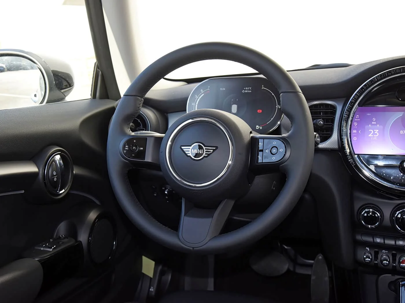 1400x1050_autohomecar__ChwFkWGc5U-Ad5miAAzu34JsO2o159.jpg
