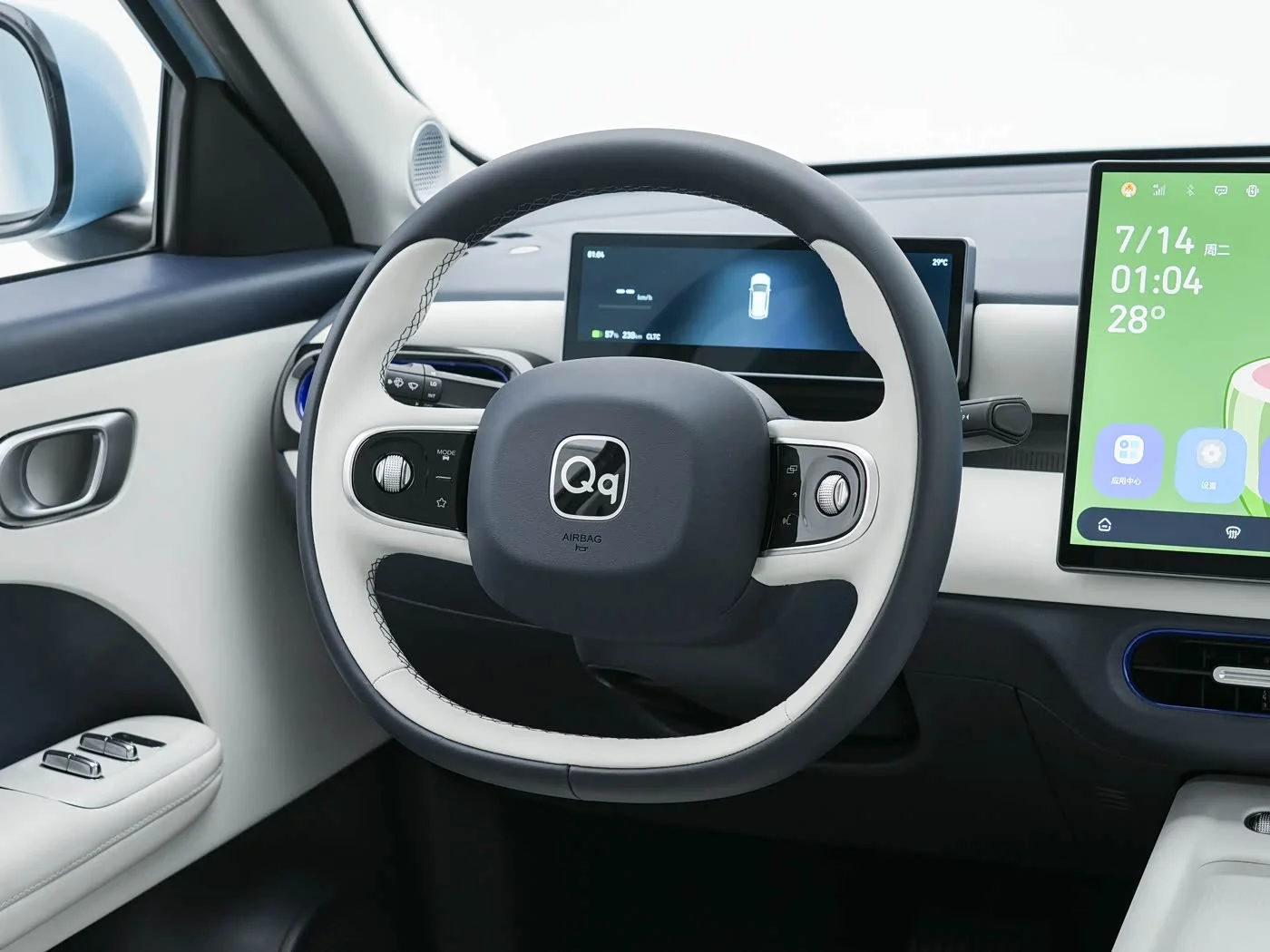 1400x1050_autohomecar__ChxpVWpVzgGAdKYyAB_-MY0SN5Q723.jpg