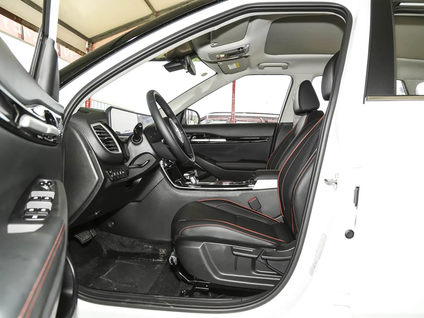 1400x1050_autohomecar__ChxpV2iQU2KAM7_0ABlvnIq5TxM380.jpg