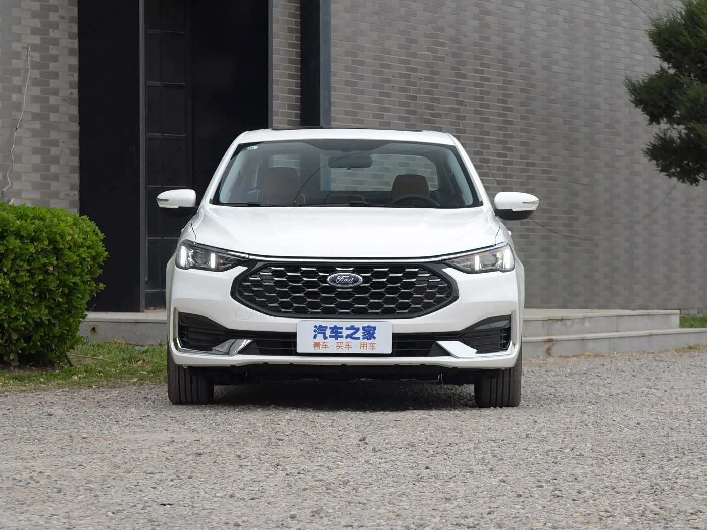 1400x1050_autohomecar__ChwEnGBrxsaAHwpOABa1sSVfdYY114.jpg