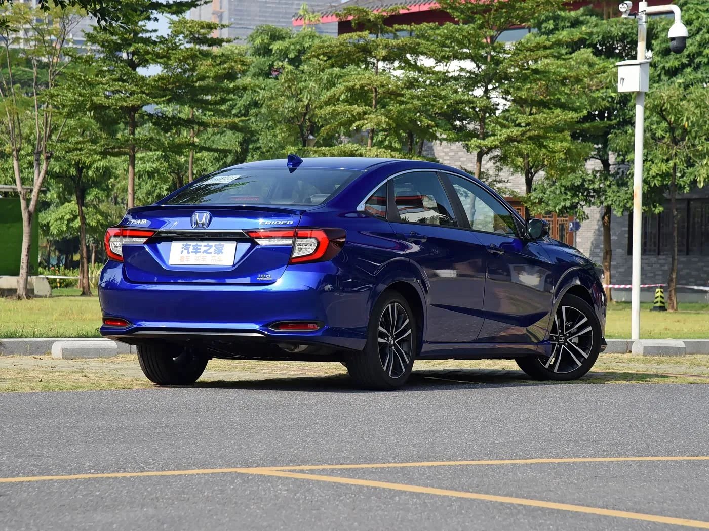 1400x1050_autohomecar__ChwEmGFKcJSAeKofABsRL2uYmD0041.jpg