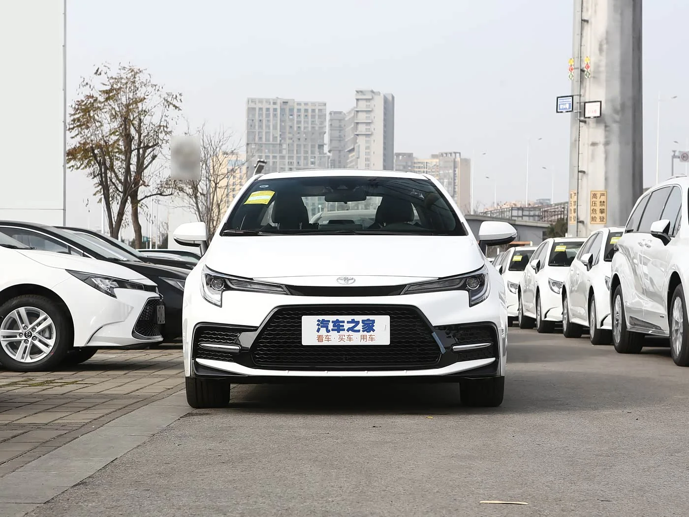 1400x1050_autohomecar__Chxkm2HpAZuAf1vVAB_WZ4cF1gQ736.jpg