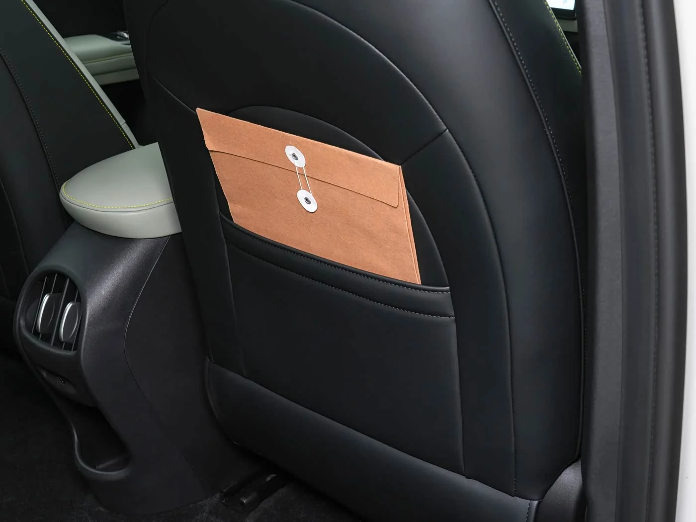 1400x1050_autohomecar__ChtpWGof9cSAWCZkAHJJ2HpPQWY982.jpg