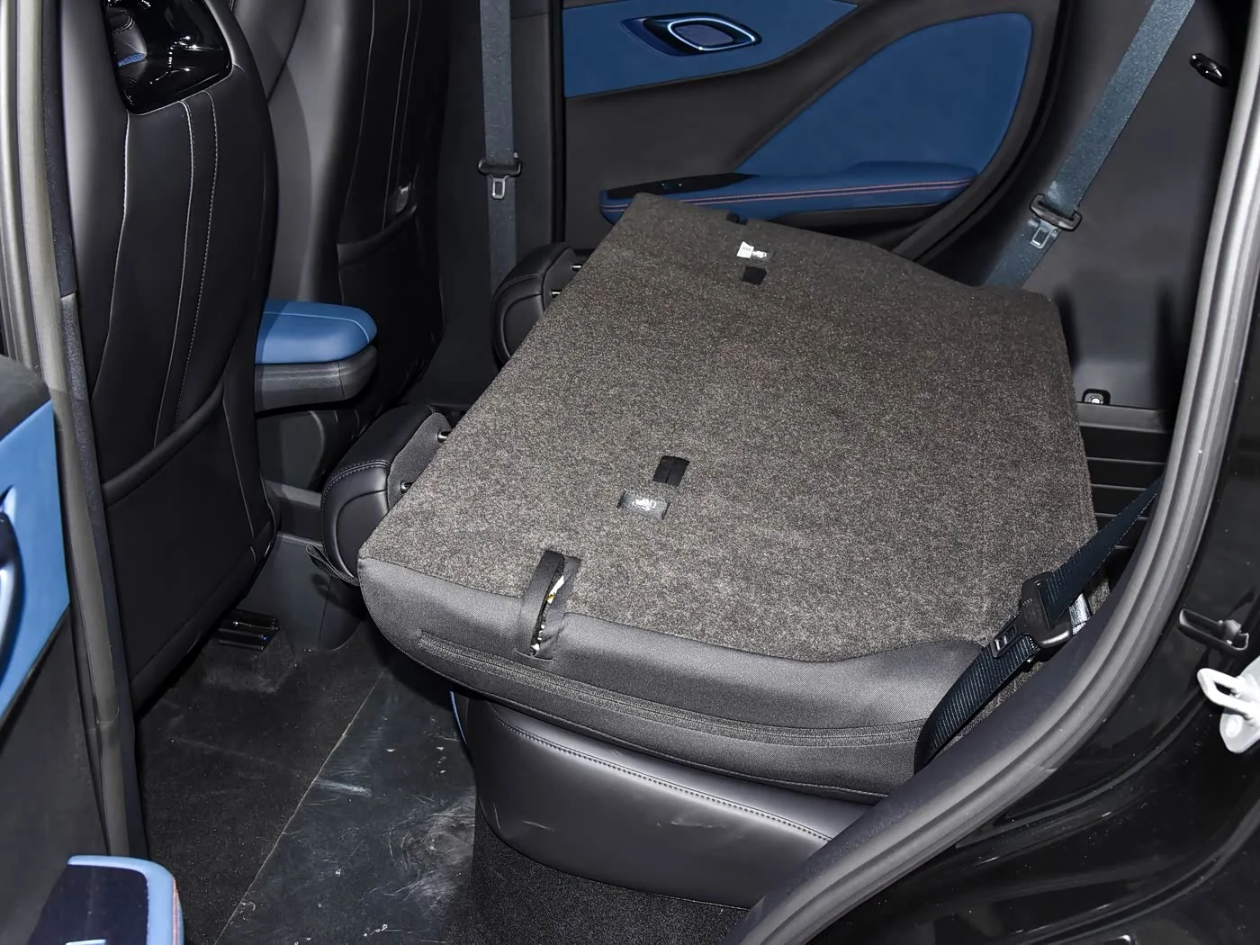 1400x1050_autohomecar__ChxkmmR16CmADZYRAEnaUgQeOC4778.jpg