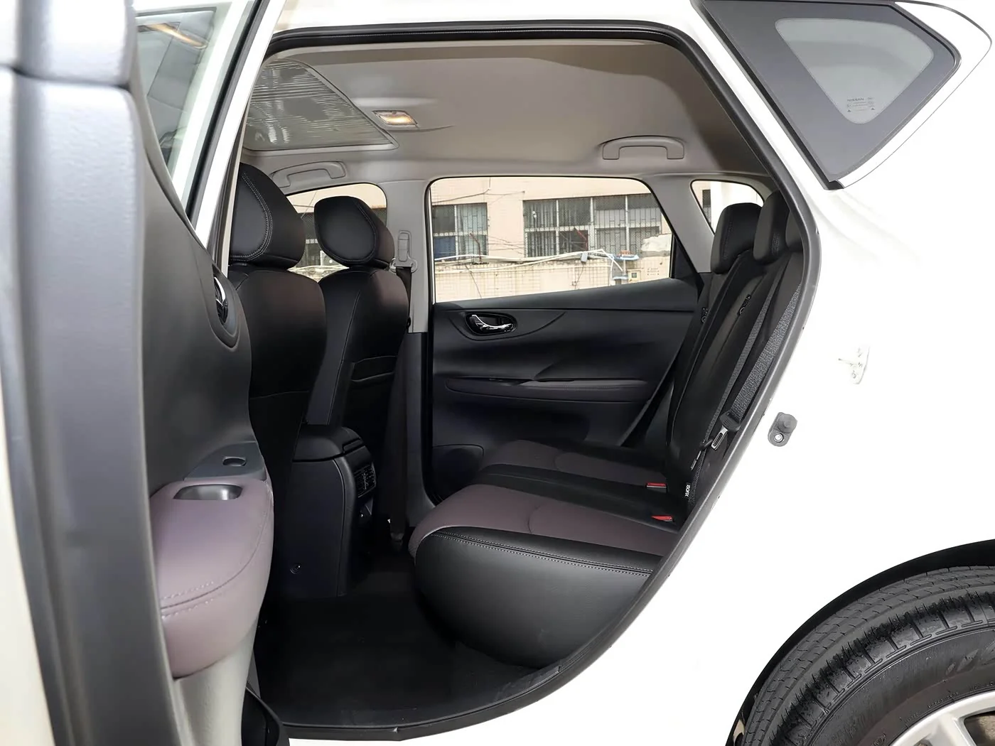 1400x1050_autohomecar__ChsEnV7-_pGAVRZXAAWxl-yHAPY574.jpg