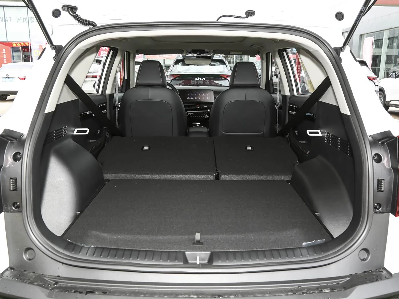 1400x1050_autohomecar__ChxpV2iQU2WAVmdzABsO07AyYPU887.jpg