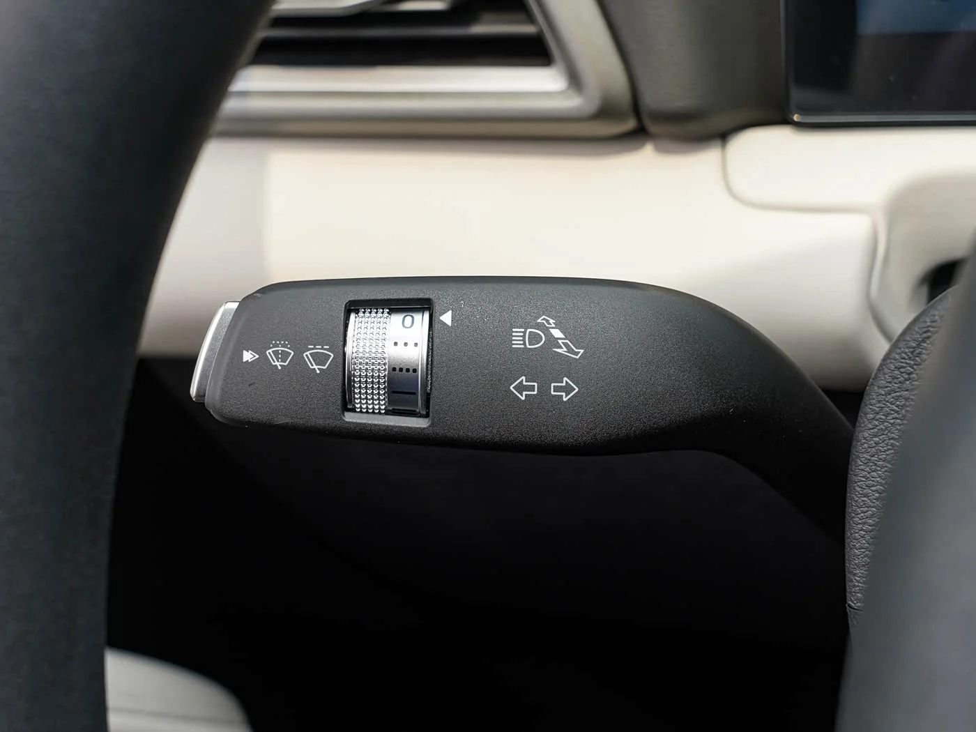 1400x1050_autohomecar__ChtpWGiRuvCASdivACrzGB2vOiQ497.jpg