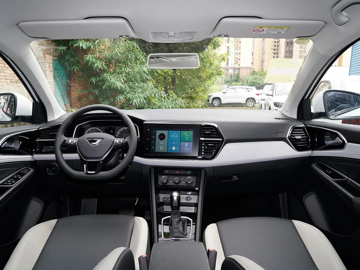 1400x1050_autohomecar__ChtpWGjzfb6AAxF3ACJX3Mw4MM4925.jpg