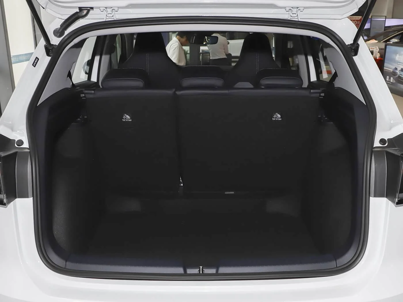 1400x1050_autohomecar__ChxkPmcLyaqAe_HkADUf8iTPFTM758.jpg