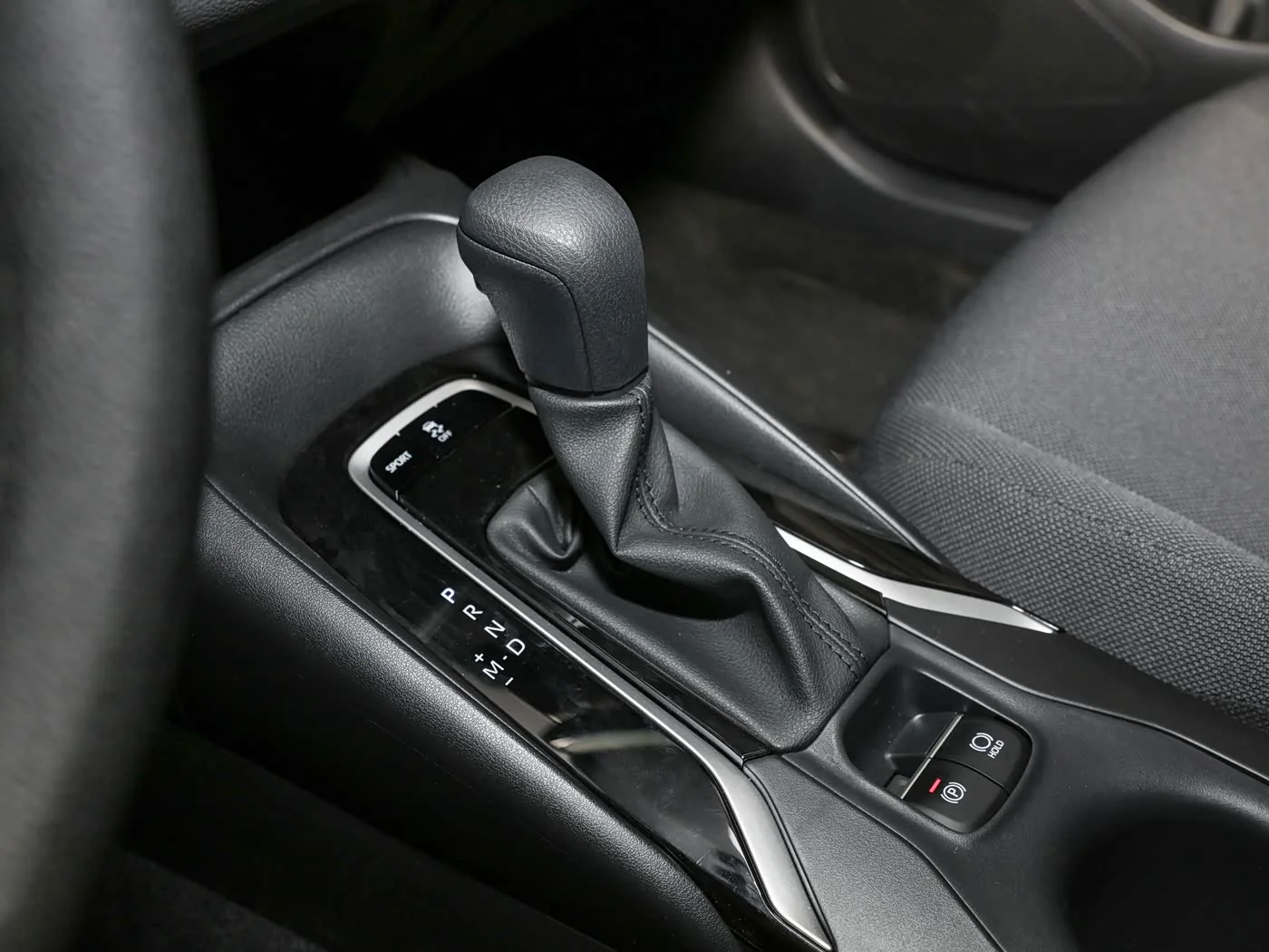 1400x1050_autohomecar__ChwFj2IT2JSAGJk5ABKZdJZBzRw375.jpg