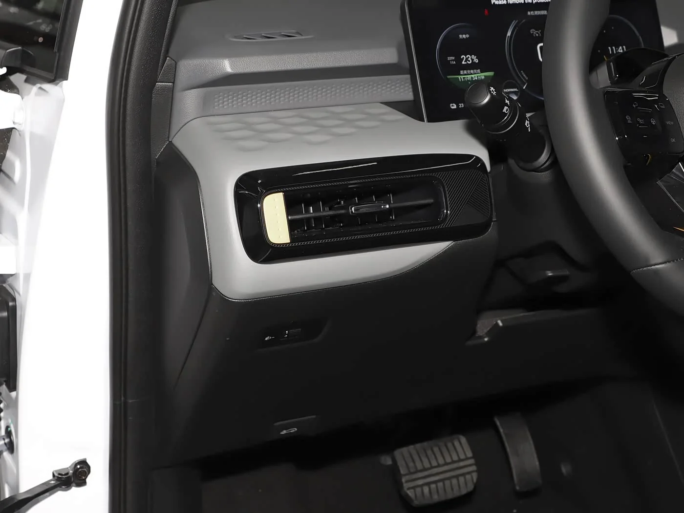 1400x1050_autohomecar__Chxkm2HZ4FqAey2_AAgrwuip7o4236.jpg