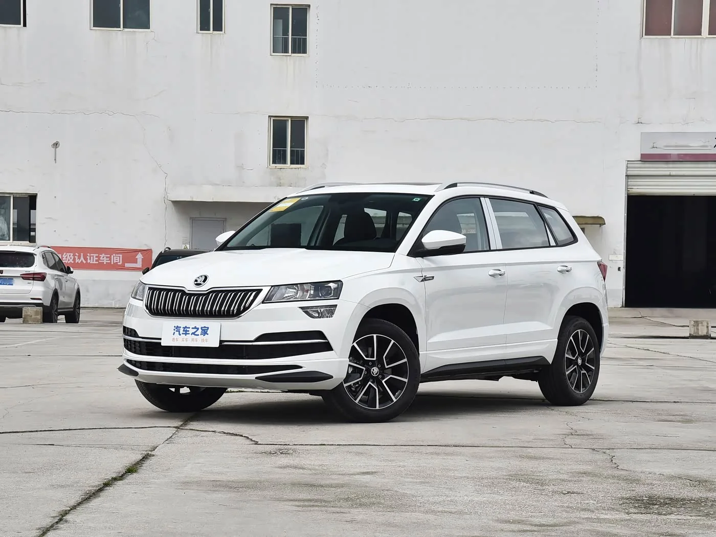 1400x1050_autohomecar__CjIFVmQbAzKAGDIRABNS8BdrwIs139.jpg