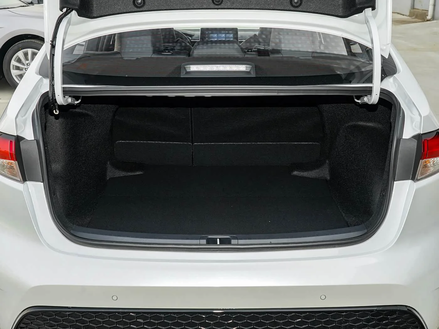1400x1050_autohomecar__ChxkmWGYxMOALOpzACQU1SDmiUg706.jpg