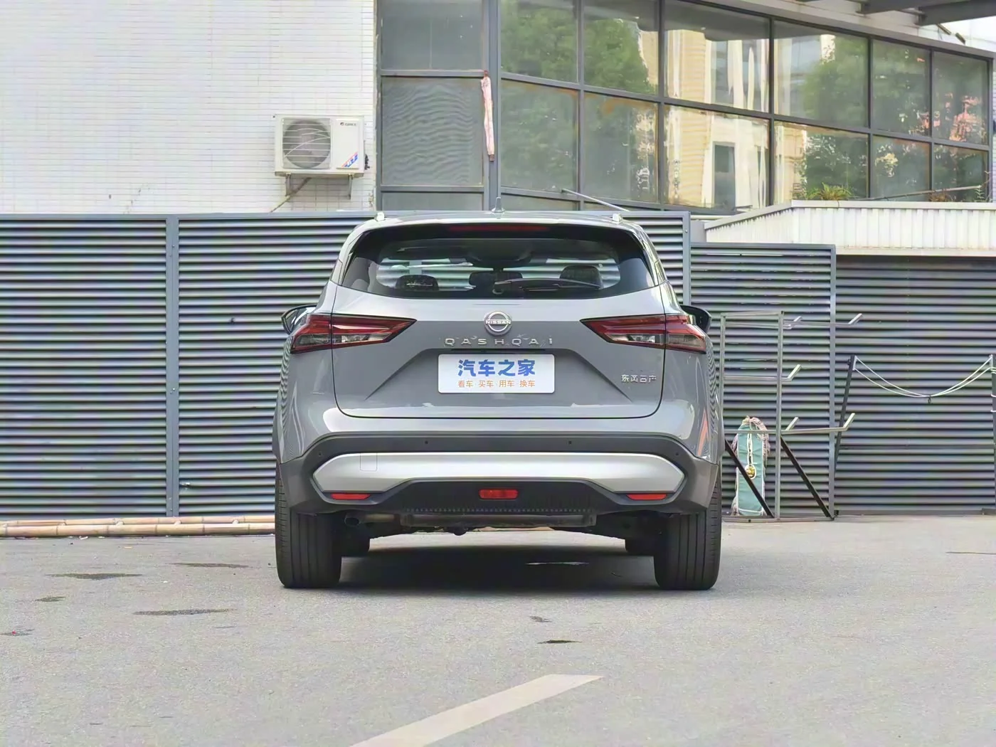 1400x1050_autohomecar__CjIFV2TkwAyAbNmqACAsh_H5awQ510.jpg
