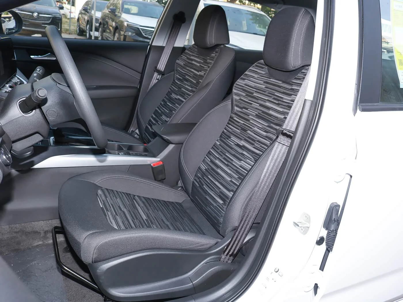 1400x1050_autohomecar__ChwFkGMua56AVXntADENau6OLYI079.jpg
