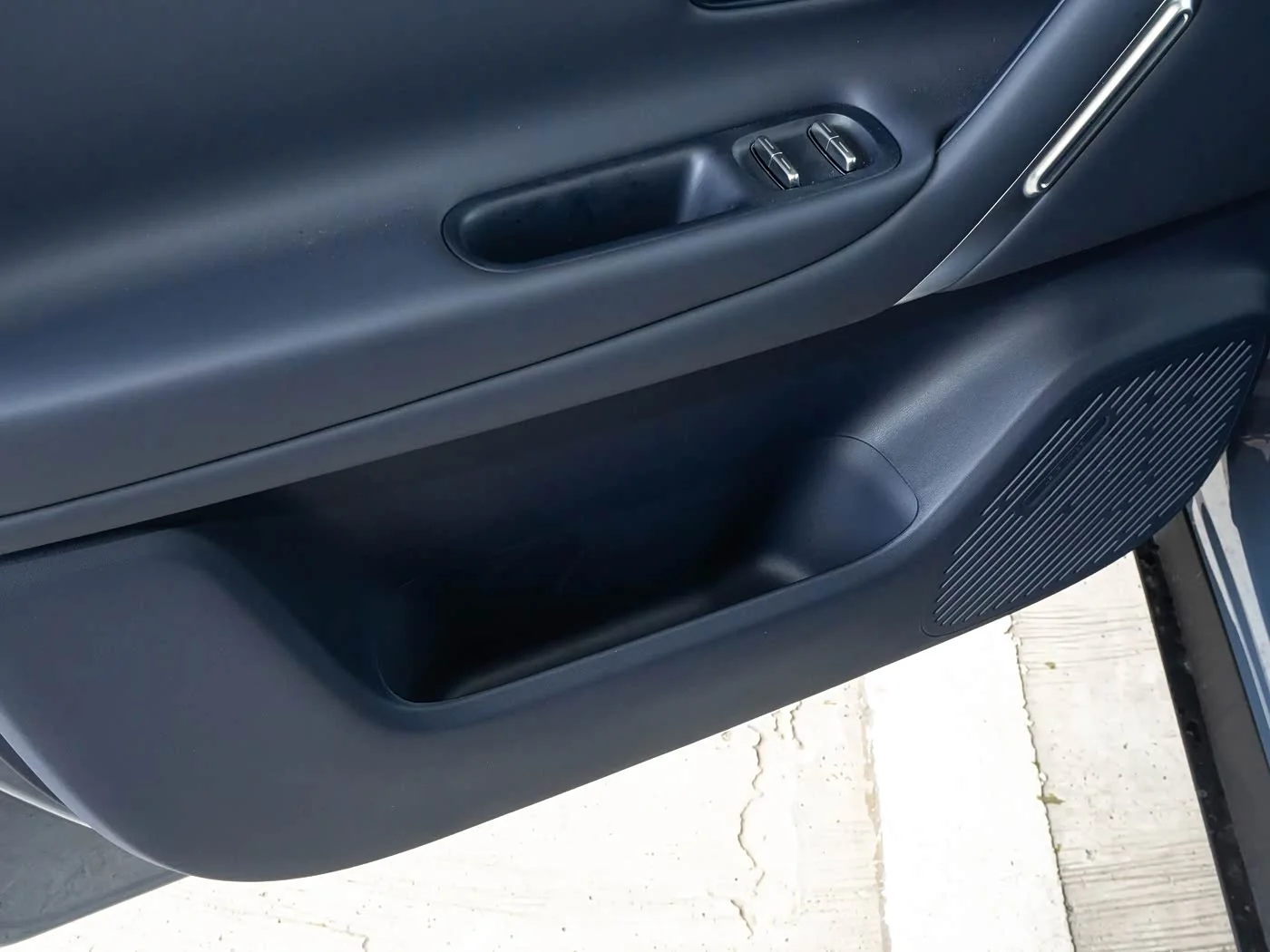 1400x1050_autohomecar__ChxpVmoEhoCAdDpuADJqQ65e-2U415.jpg