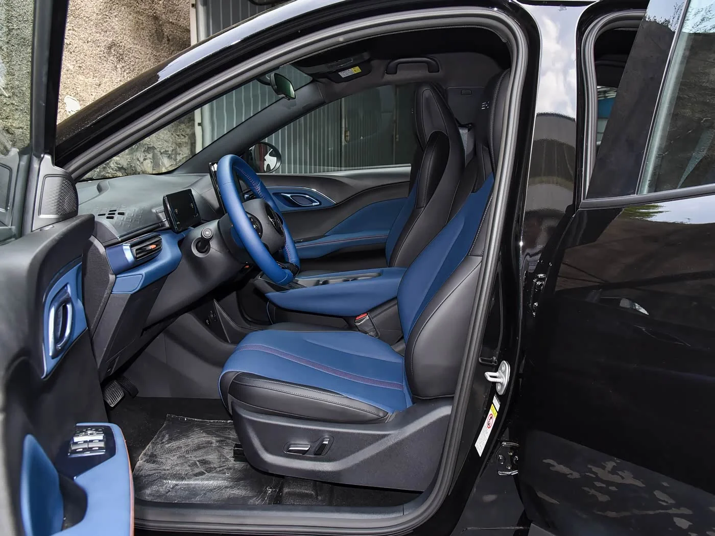1400x1050_autohomecar__ChxkmmR16CGAaJqMAECA0ITFTVw630.jpg