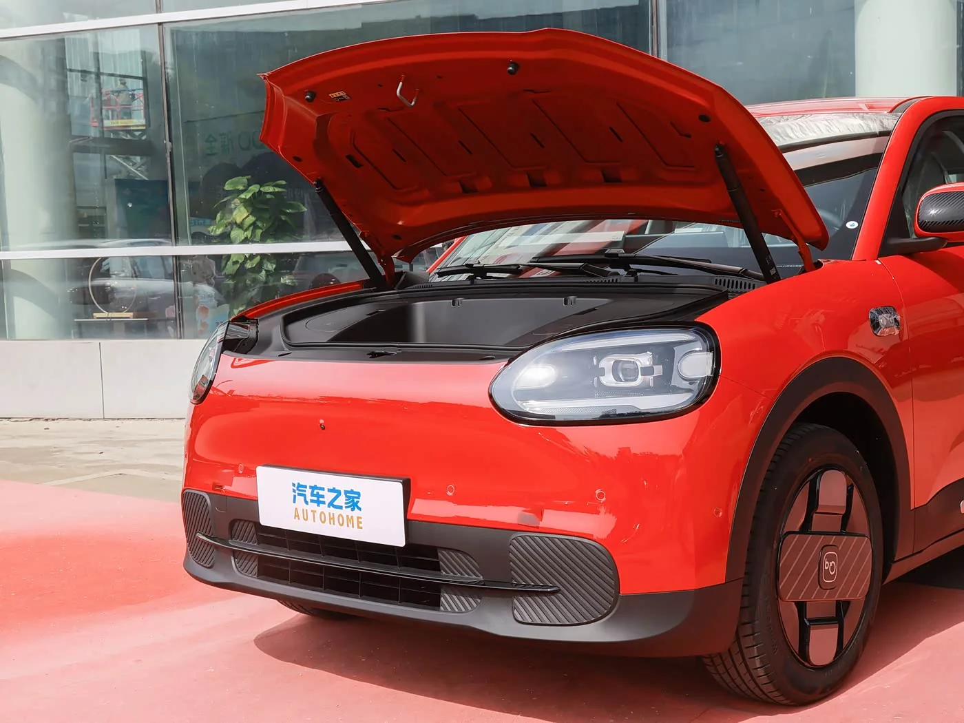 1400x1050_autohomecar__ChtpWGoOQbOASxzsAESxqxw1SVs154.jpg