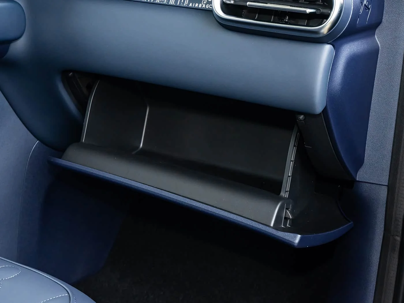 1400x1050_autohomecar__ChxpV2oEhoSAN-RLADAZCoGkC0Q172.jpg